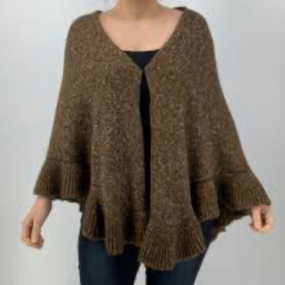 CAbi shawl/cape - one size fits all.
